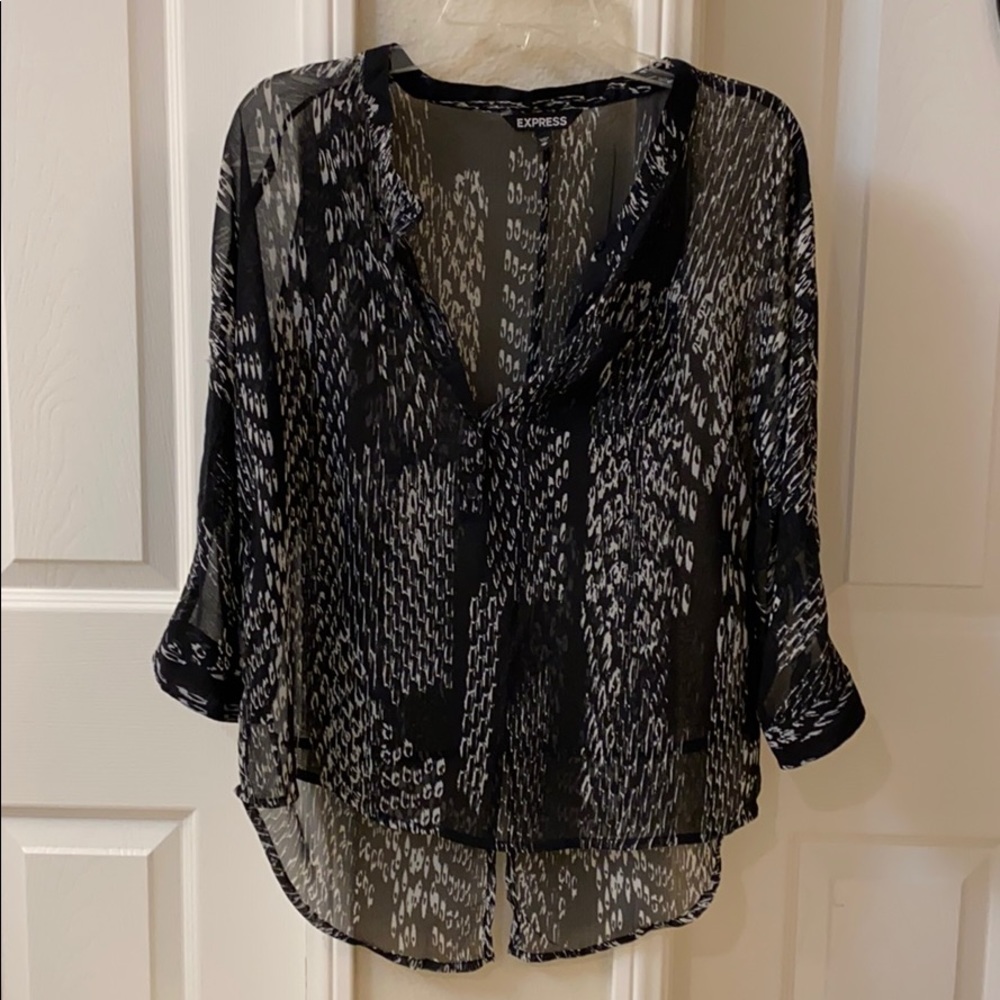 EXPRESS Sheer 3/4 Sleeve Top